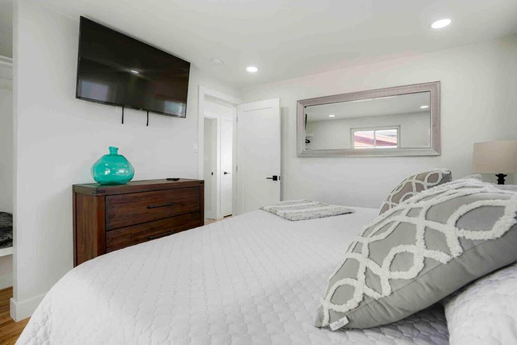Sleeps 16 - 15 Min/Downtown, 10 Min/Medical Center Villa Aurora Exterior photo
