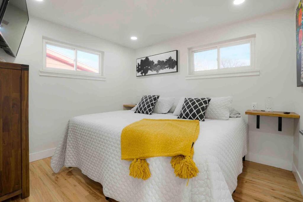 Sleeps 16 - 15 Min/Downtown, 10 Min/Medical Center Villa Aurora Exterior photo